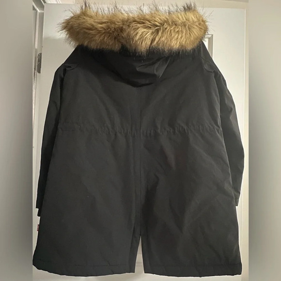 NWT Women's Levi's Arctic Cloth Fishtail Parka Jacket Size M Black - Picture 9 of 11